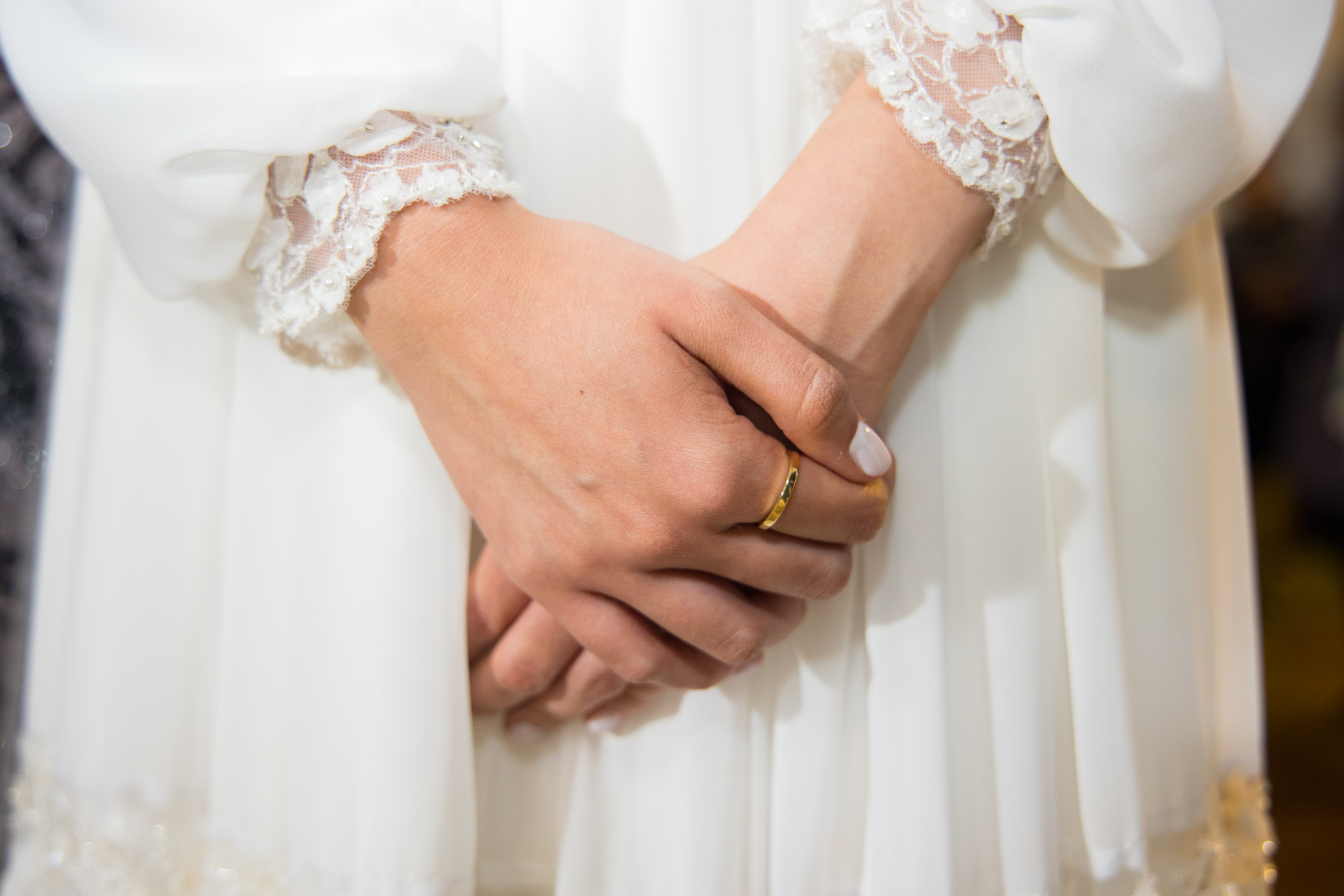 Wedding ring and lace details